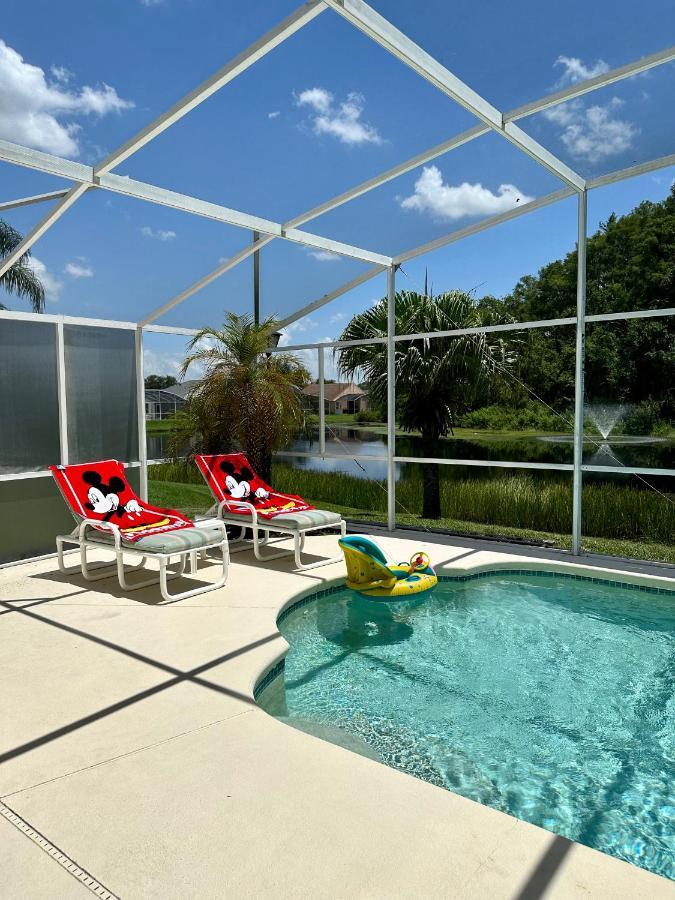 Private Pool With A Beautiful View Overlooking The Lake! Near Disney - Universal Kissimmee Exterior foto