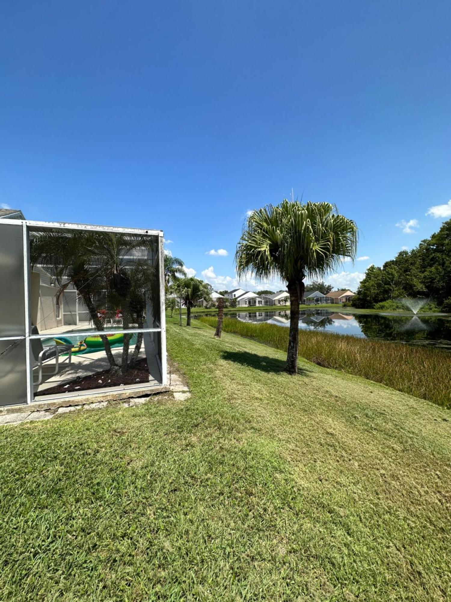 Private Pool With A Beautiful View Overlooking The Lake! Near Disney - Universal Kissimmee Exterior foto